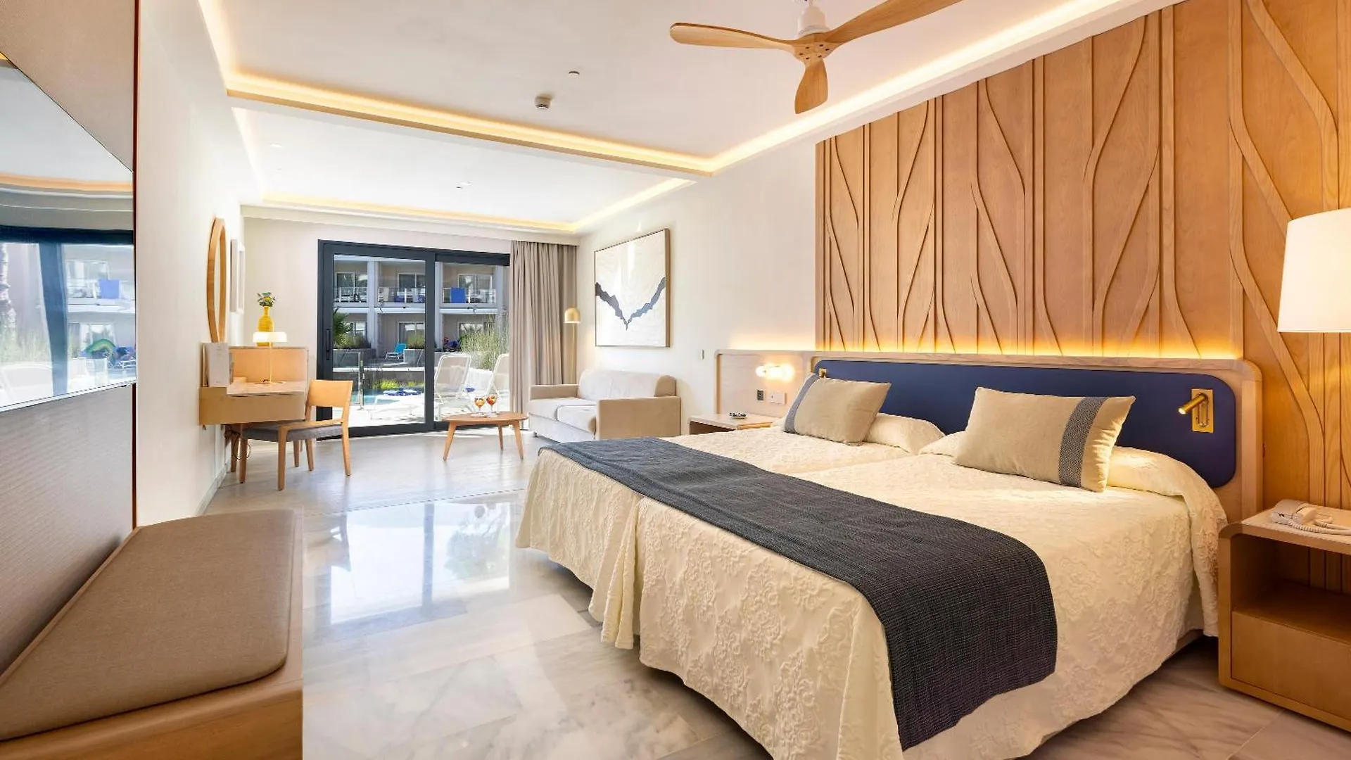 Hotell Hipotels Barrosa Palace & Spa Chiclana de la Frontera