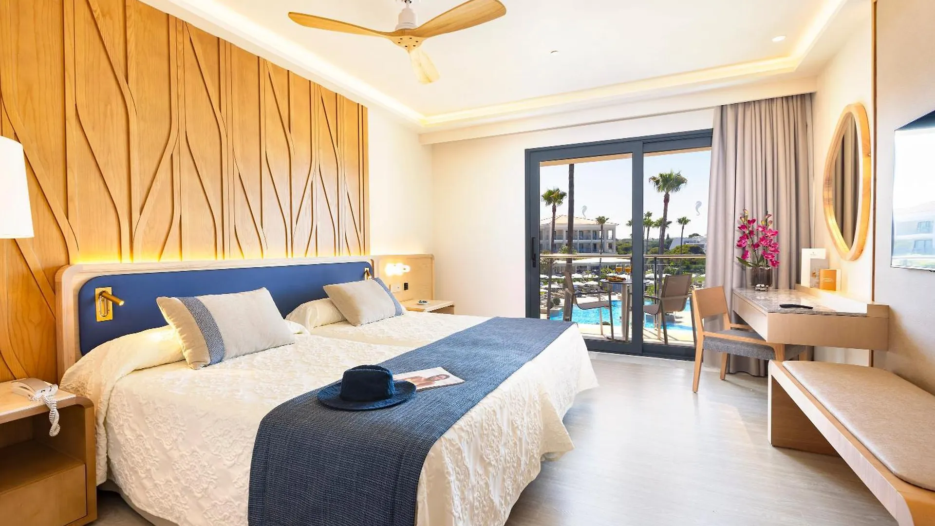 Hipotels Barrosa Palace & Spa Chiclana de la Frontera 5*,